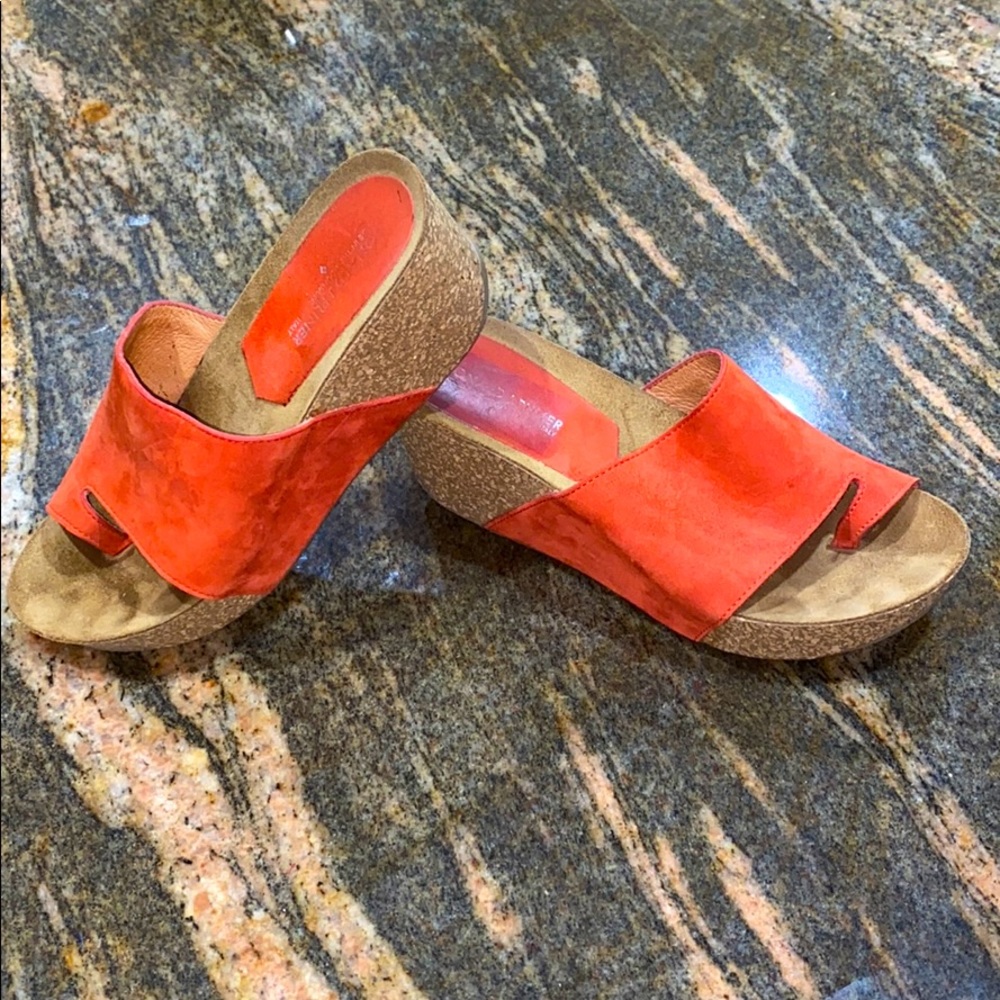 Donald J Pliner Cork Wedges 7.5